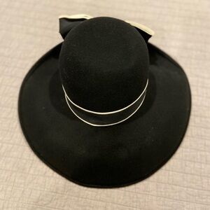 Vintage Michael Howard Black Wool Cloche Hat Wide Brim Bow Detail